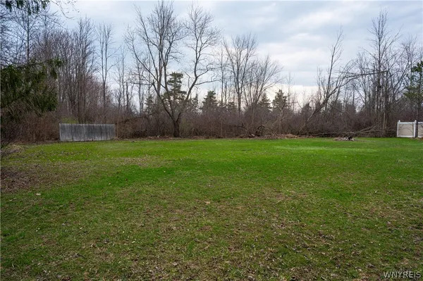 $199,777 | 808 Lake Street, Evans, NY 14006