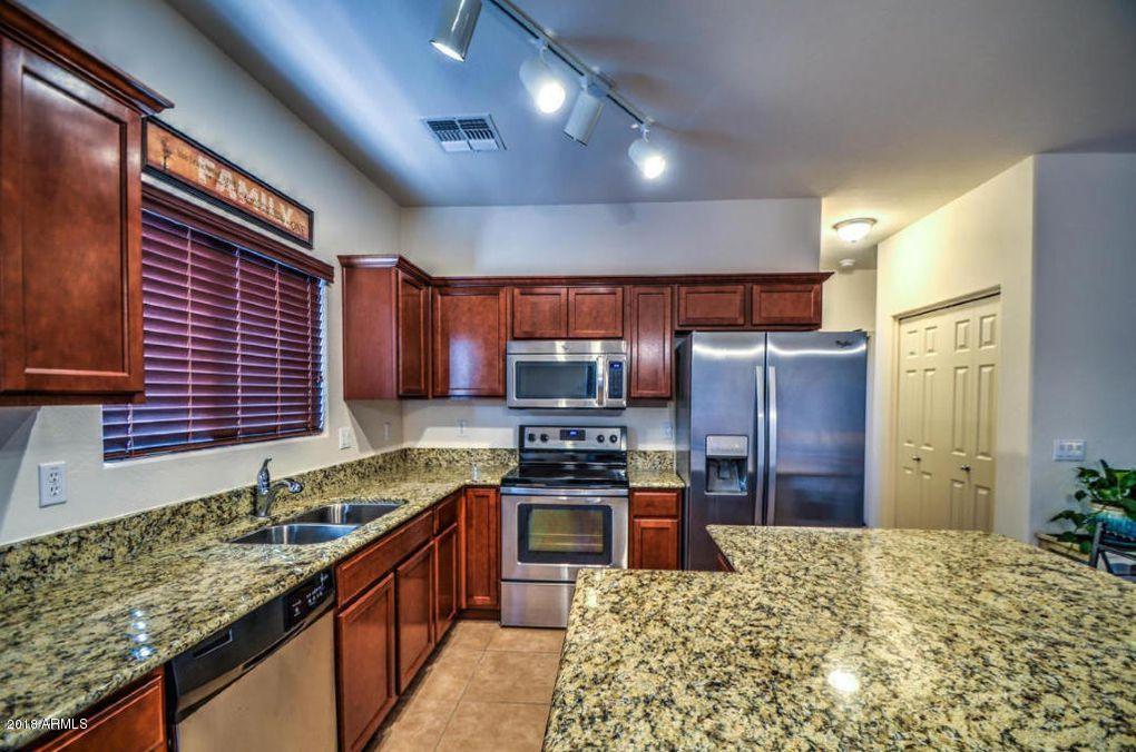2537 South Powell Road Apache Junction, AZ 85119 - Photo 7 of 38 Kitchen 2