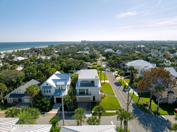 $3,895,000 | 1475 Ocean Boulevard, Atlantic Beach, FL 32233