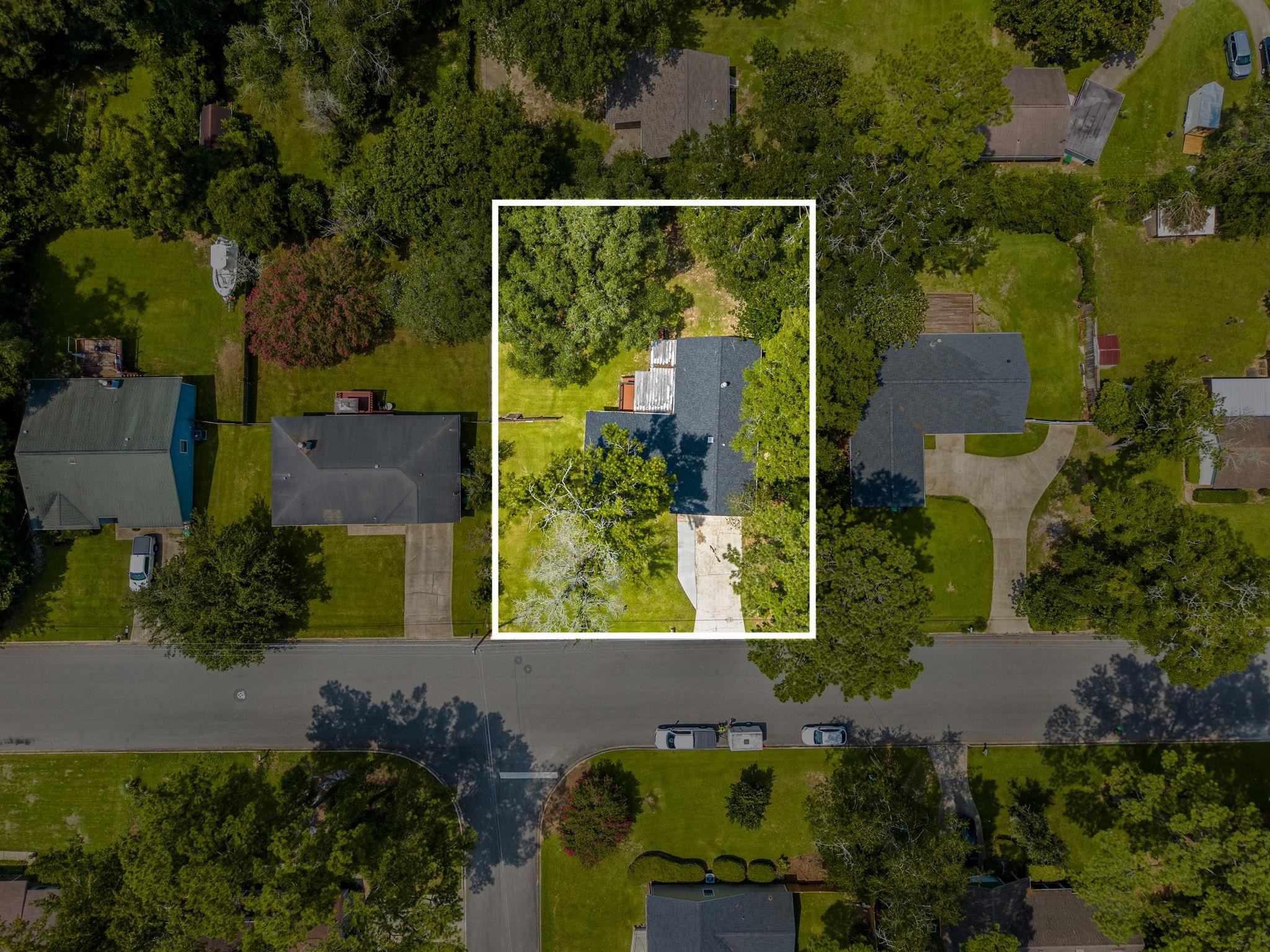 236 Timberlane Road Tallahassee, FL 32312 - Photo 38 of 39 Gallery Image 38