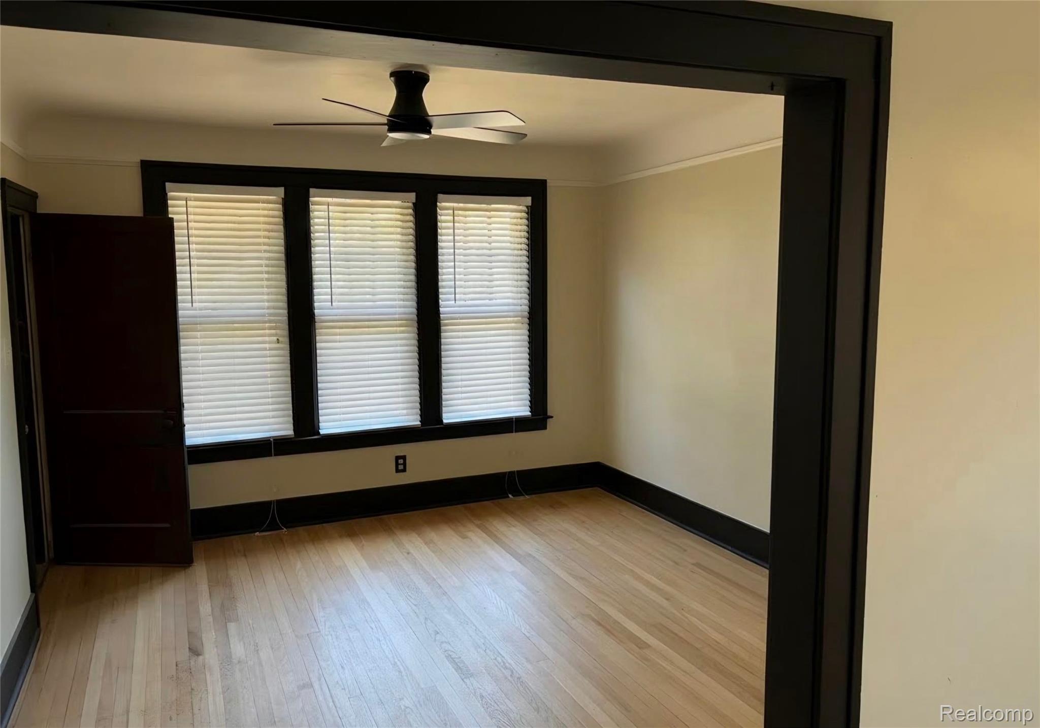 2020 Clements Street Detroit, MI 48238 - Photo 9 of 13