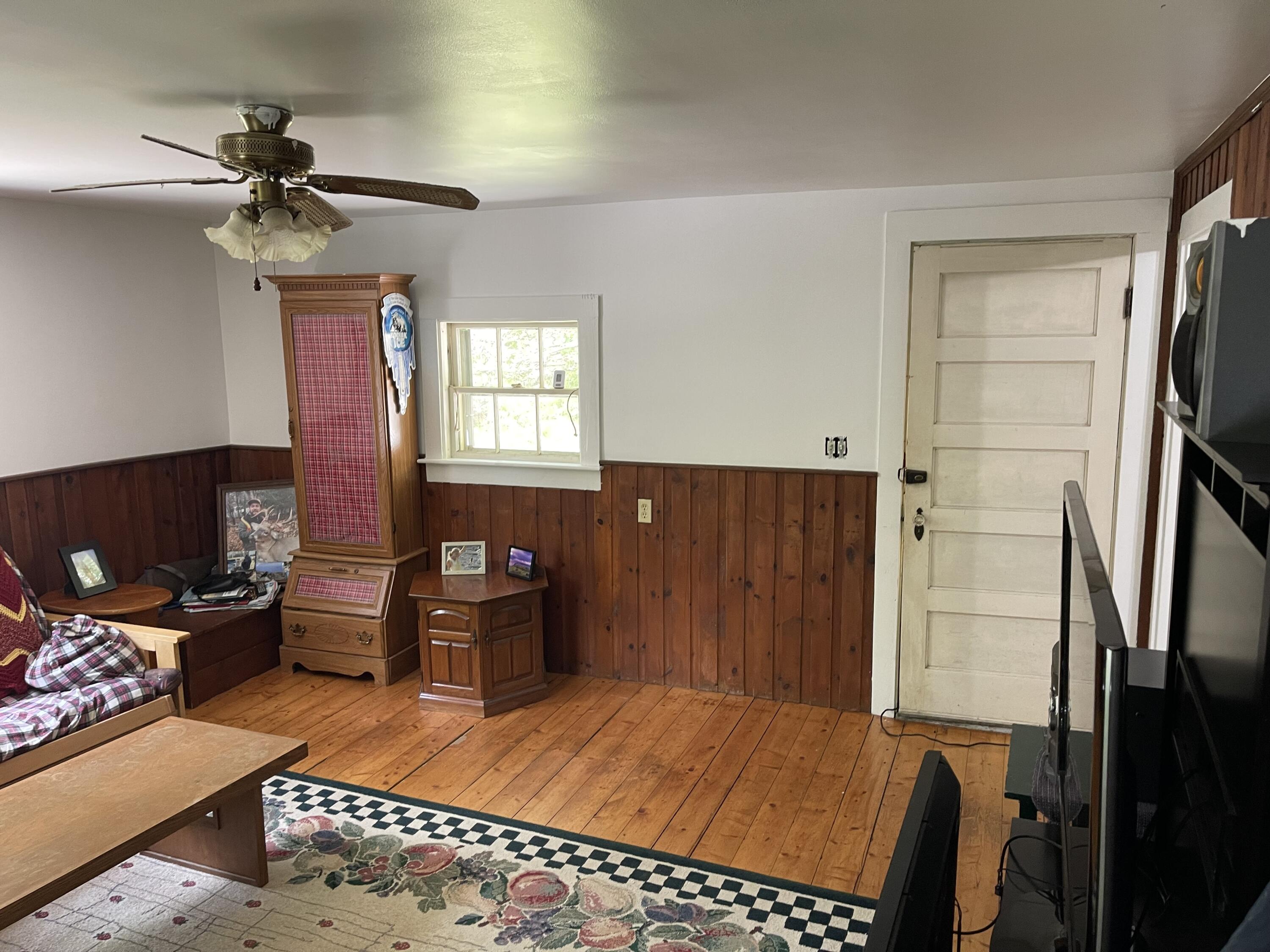 195 Bath Road Wiscasset, ME 04578 - Photo 14 of 29 IMG-5787