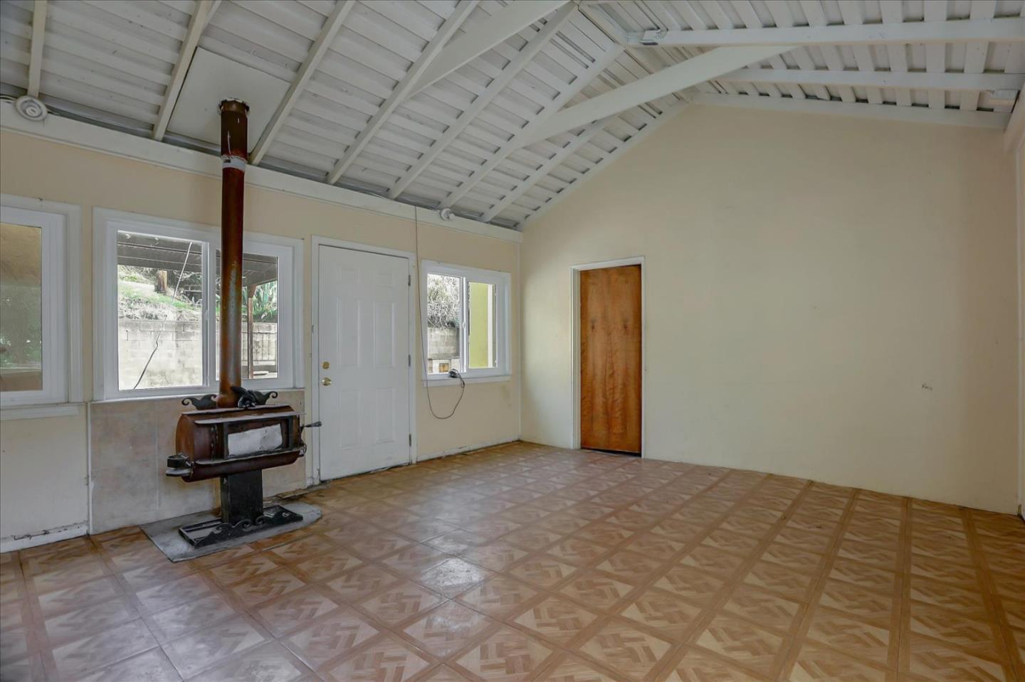 10150 Clayton Road San Jose, CA 95127 - Photo 24 of 61 a view of a room with gym equipment
