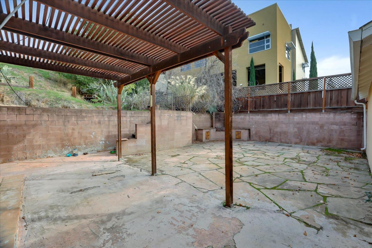 10150 Clayton Road San Jose, CA 95127 - Photo 28 of 61