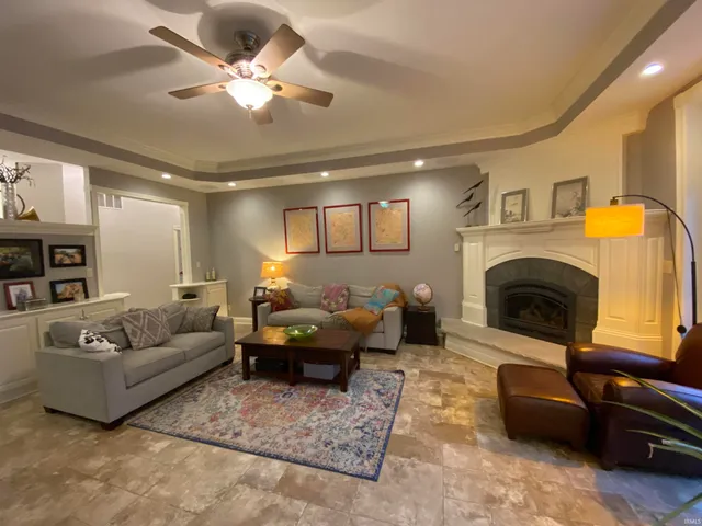 $949,900 | 4968 N Street, Bloomington, IN 47404