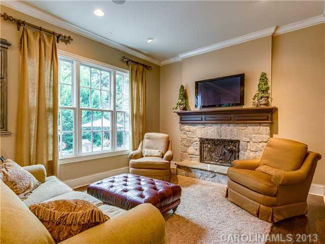 2415 Overhill Road Charlotte, NC 28211 - Photo 5 of 16 Gallery Image 5
