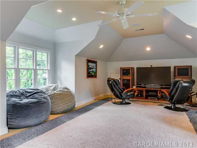 2415 Overhill Road Charlotte, NC 28211 - Photo 10 of 16 Gallery Image 10