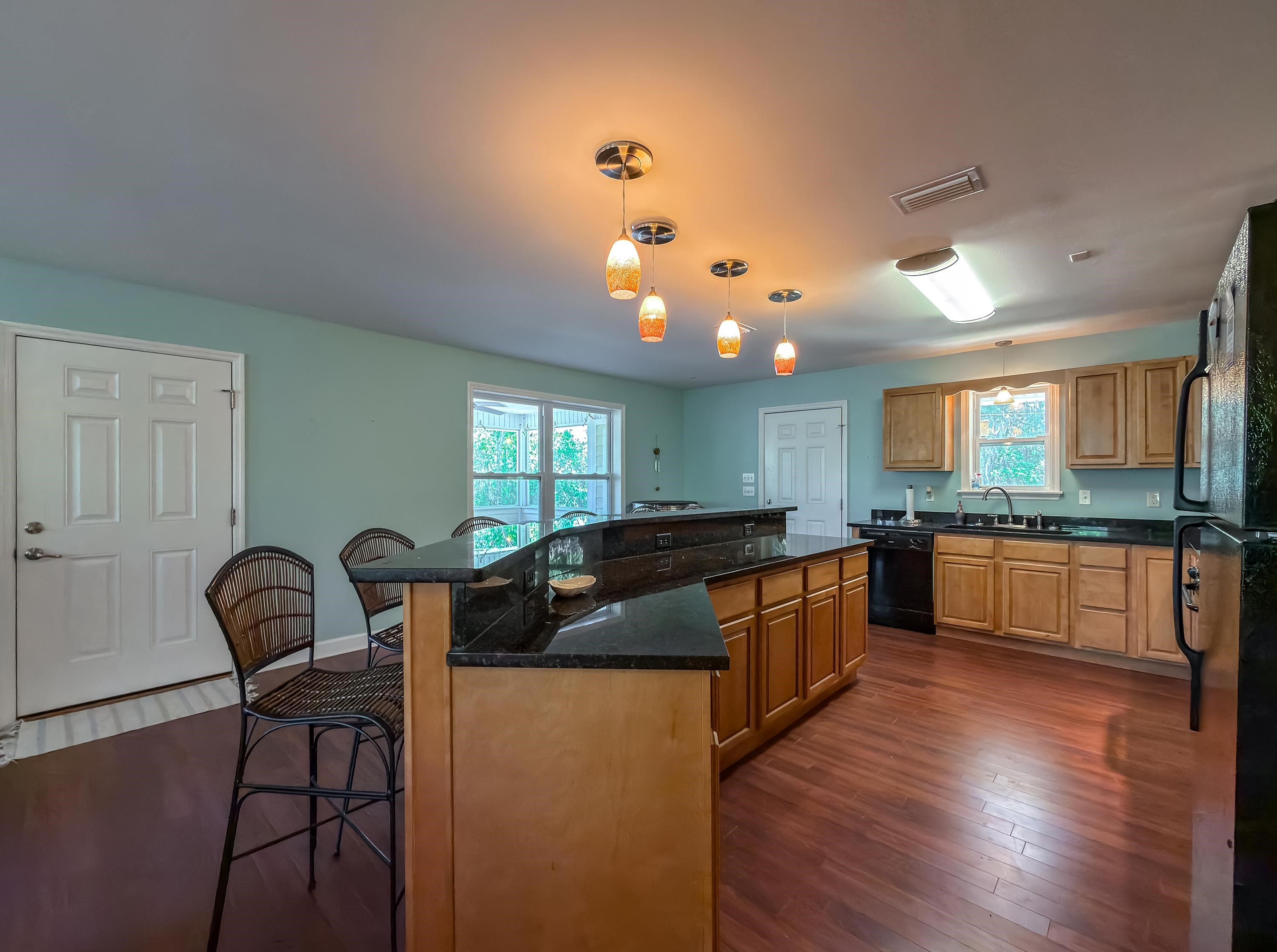 142 Stuart Cove Road Crawfordville, FL 32327 - Photo 11 of 57