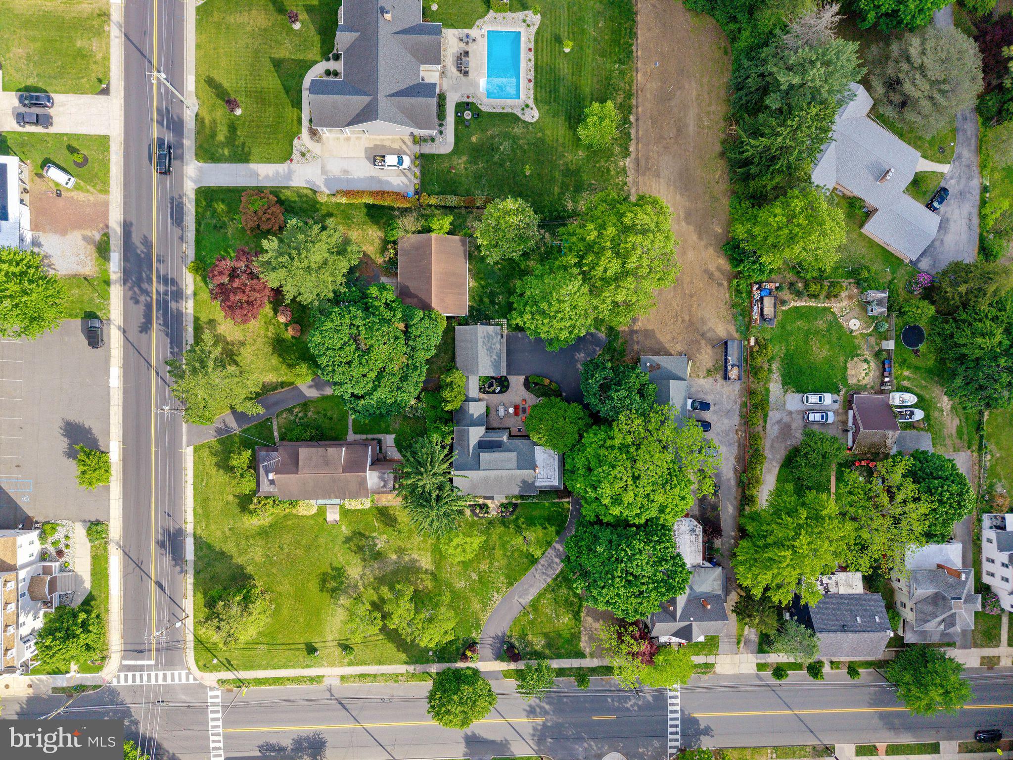 229 North Main Street Woodstown, NJ 08098 - Photo 61 of 74 an aerial view of multiple houses with yard