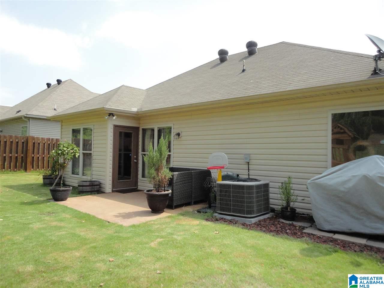 1118 Emerald Ridge Drive Calera, AL 35040 - Photo 32 of 37