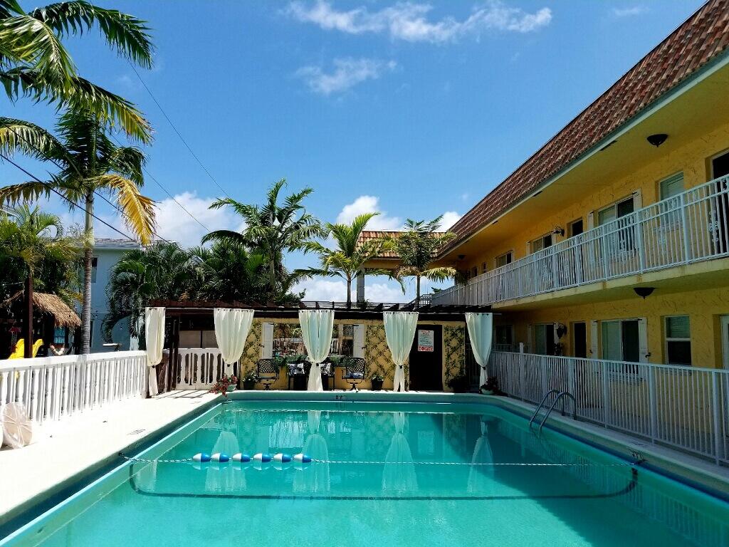 737 Hummingbird Way, Unit 15 North Palm Beach, FL 33408 - Photo 16 of 16 Pool