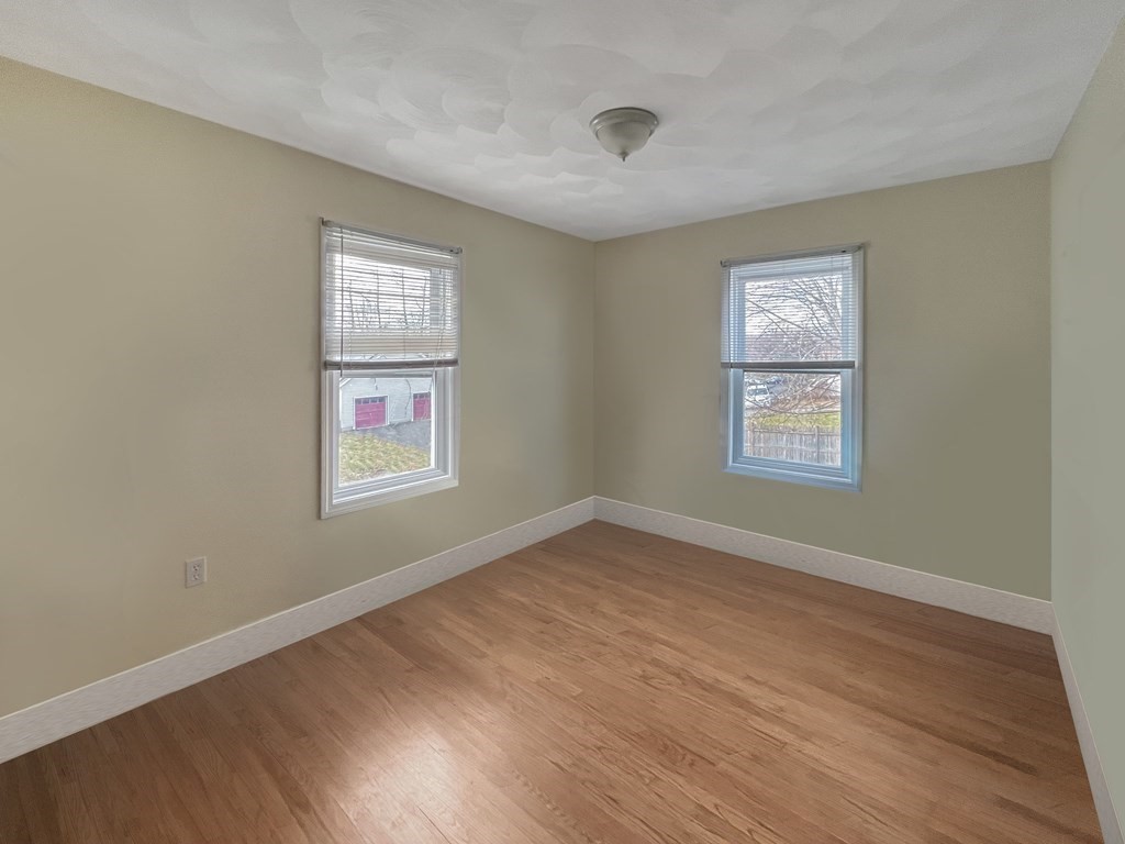 10 Spring Court Woburn, MA 01801 - Photo 13 of 16 Gallery Image 13