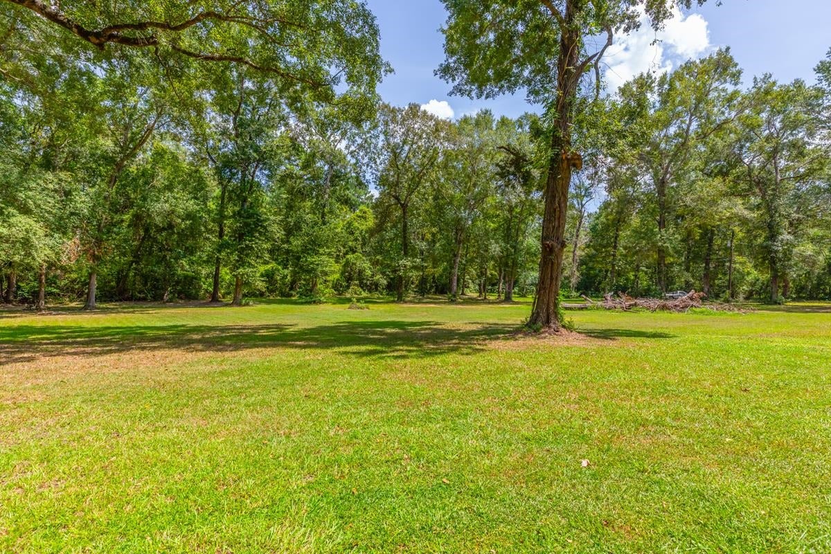 6248 Matigwa Loop Silsbee, TX 77656 - Photo 26 of 32 Gallery Image 26
