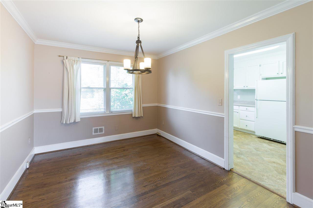 9 Cole Road Greenville, SC 29611 - Photo 8 of 20