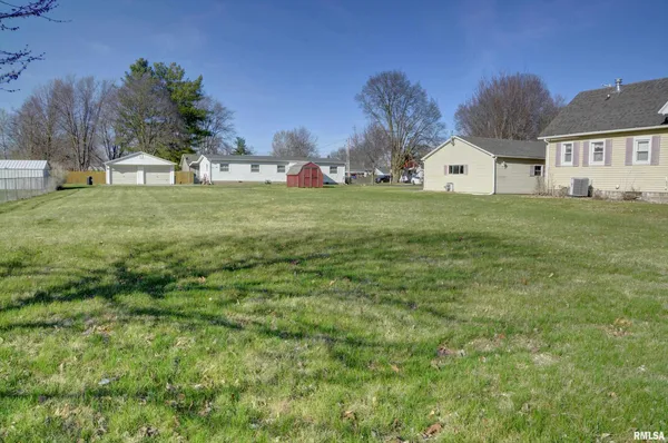 $94,900 | 702 West Piper Street, Macomb, IL 61455