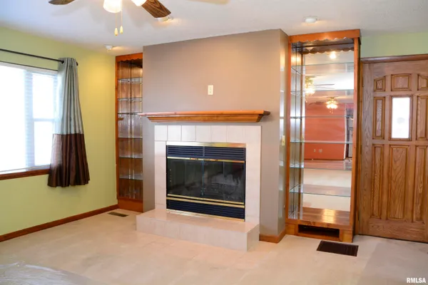 $94,900 | 702 West Piper Street, Macomb, IL 61455