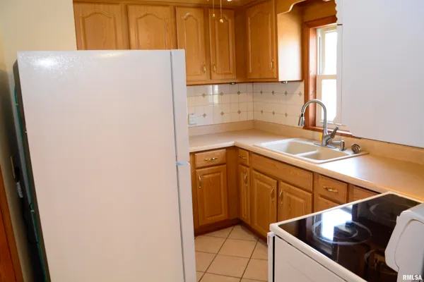 $94,900 | 702 West Piper Street, Macomb, IL 61455
