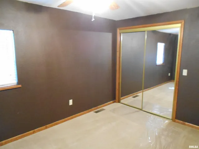 $99,900 | 702 West Piper Street, Macomb, IL 61455