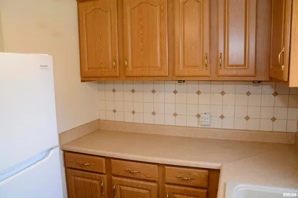 $94,900 | 702 West Piper Street, Macomb, IL 61455
