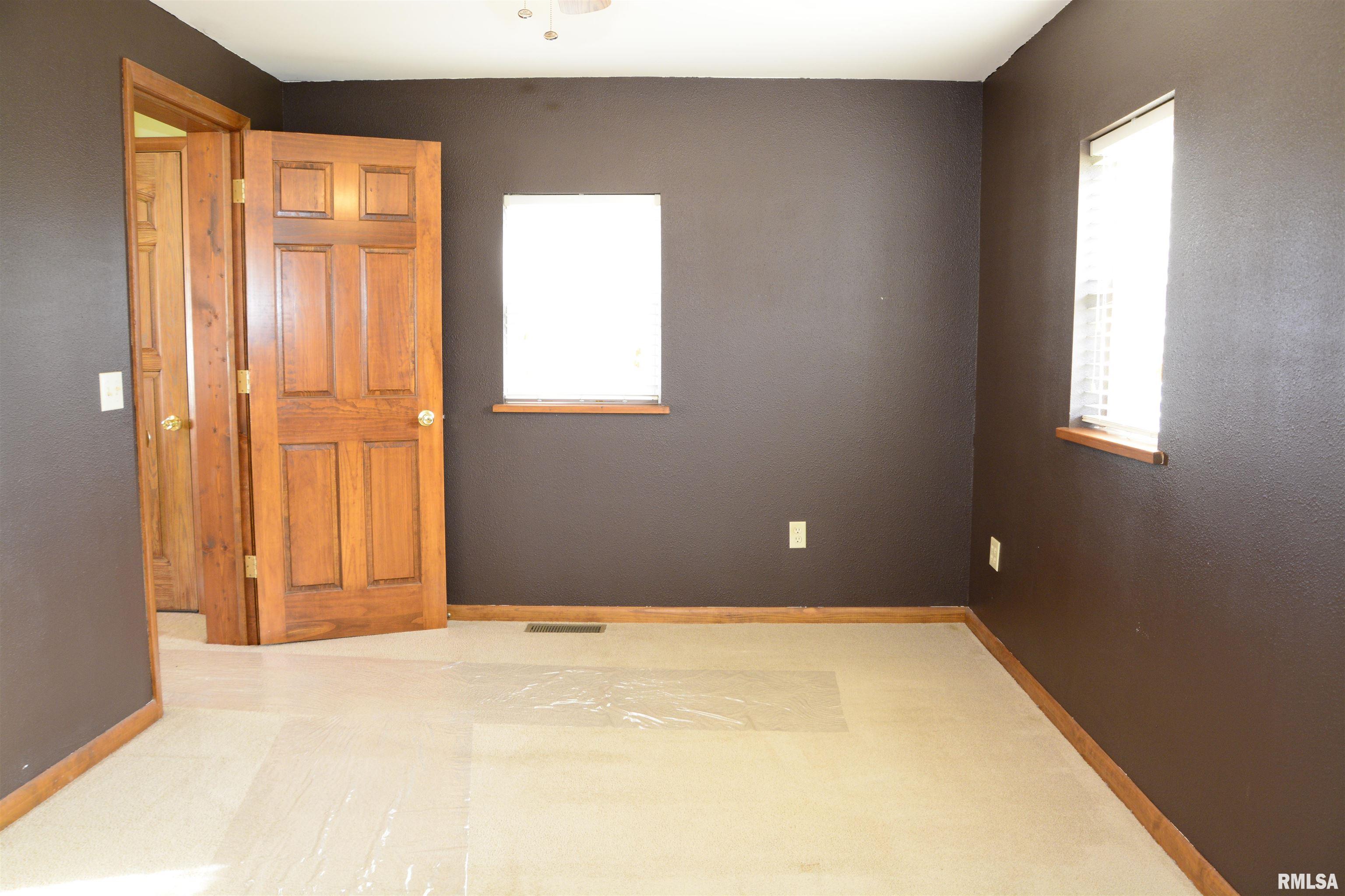 702 West Piper Street Macomb, IL 61455 - Photo 10 of 20