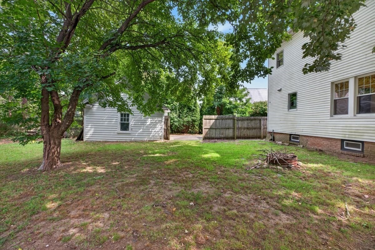 2306 Wilbraham Road Springfield, MA 01129 - Photo 33 of 42 Gallery Image 33