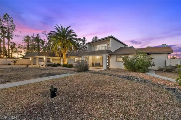 $1,300,000 | 2880 East Quail Avenue, Las Vegas, NV 89120