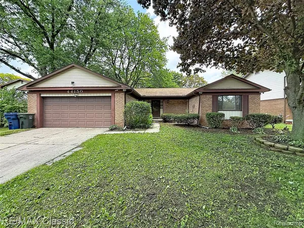 $282,000 | 44150 South Umberland Circle, Canton, MI 48187