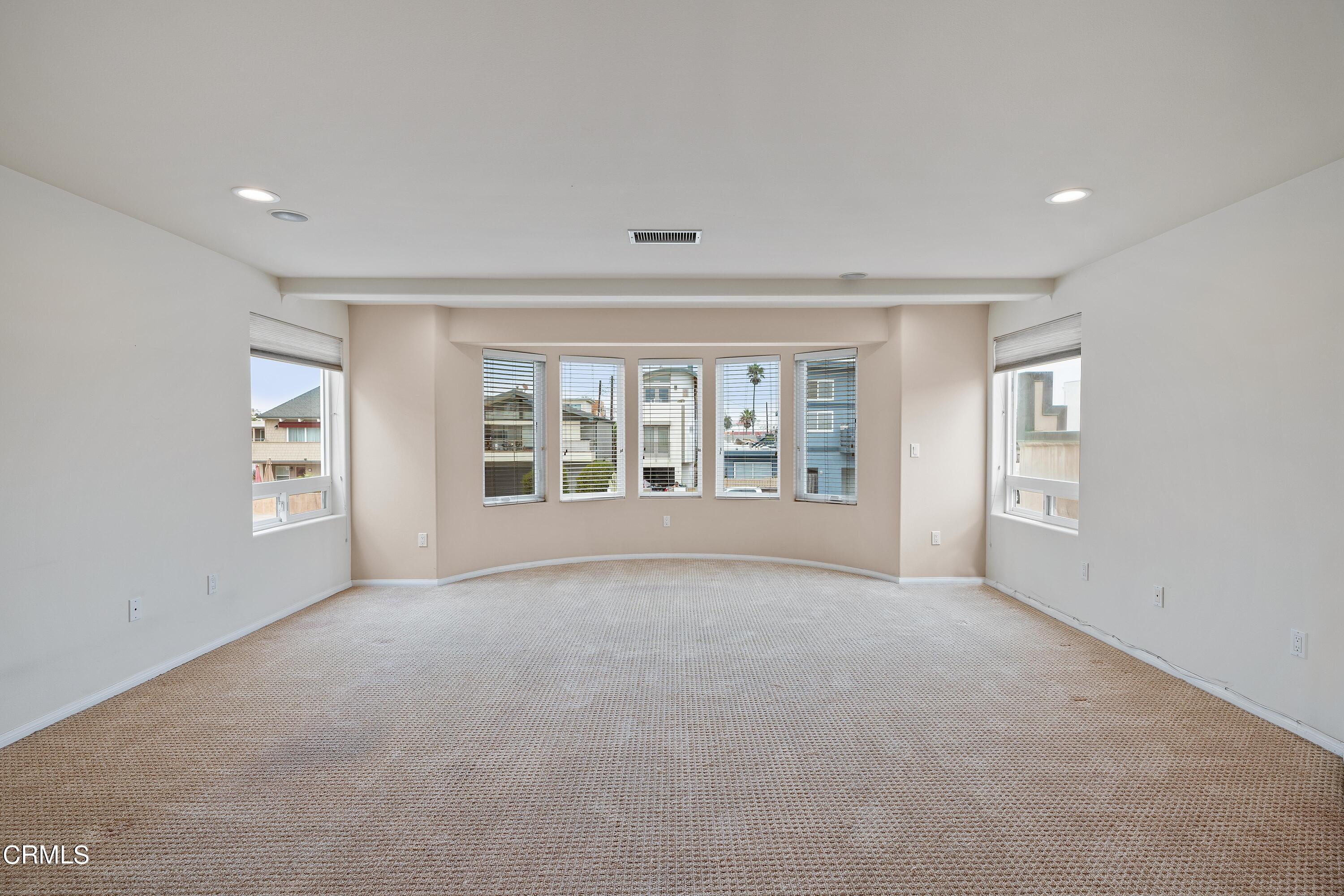 409 Ocean Drive Oxnard, CA 93035 - Photo 21 of 49 409 Ocean dr MLS-2