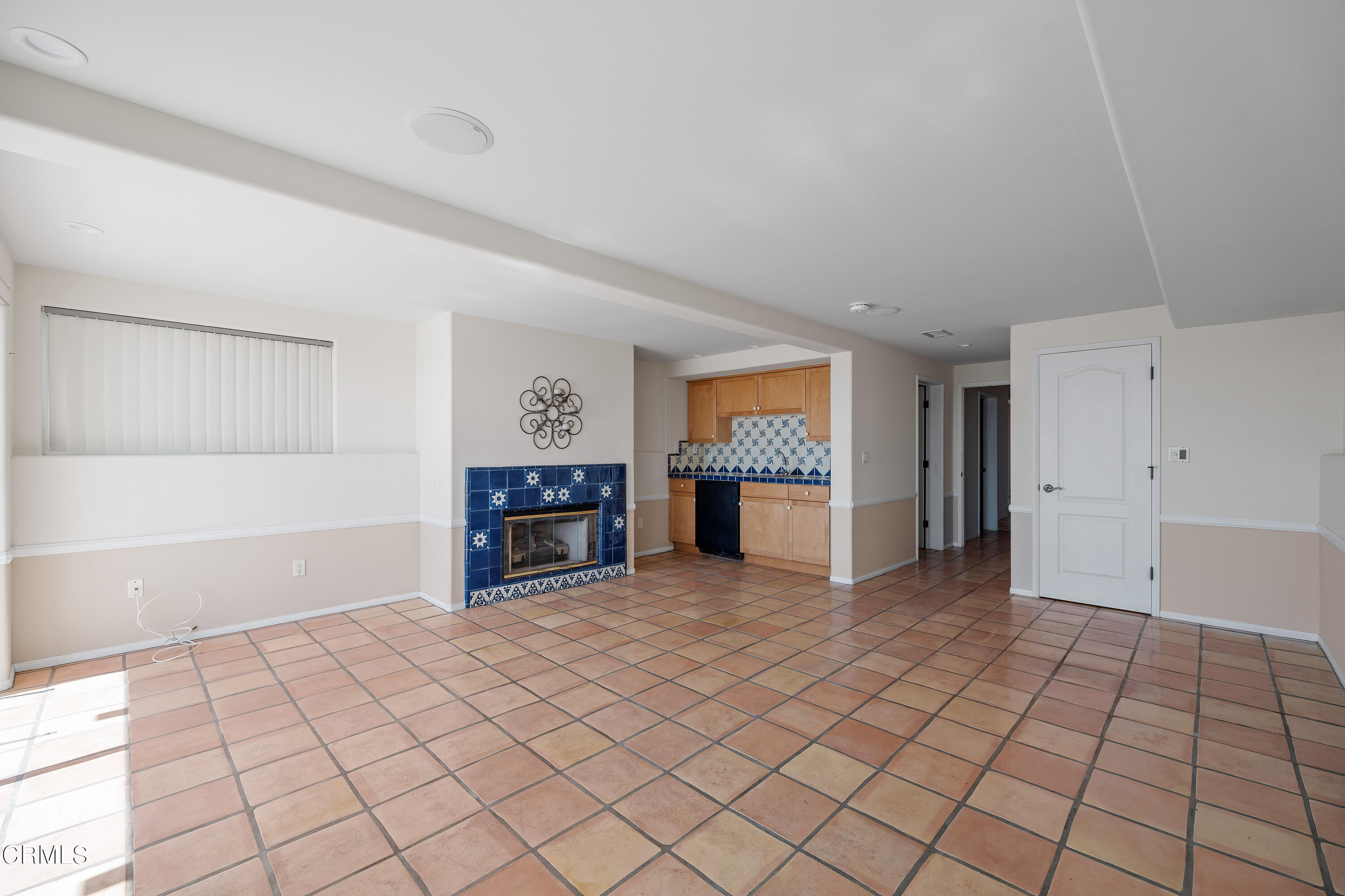 409 Ocean Drive Oxnard, CA 93035 - Photo 39 of 49 409 Ocean dr MLS -32