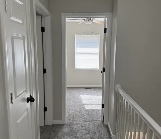 $249,000 | 685 Old Indian Trail, Aurora, IL 60506