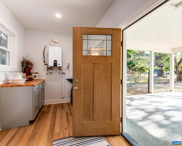 $585,000 | 4205 Earlysville Road, Earlysville, VA 22936