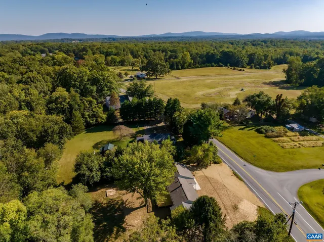 $585,000 | 4205 Earlysville Road, Earlysville, VA 22936