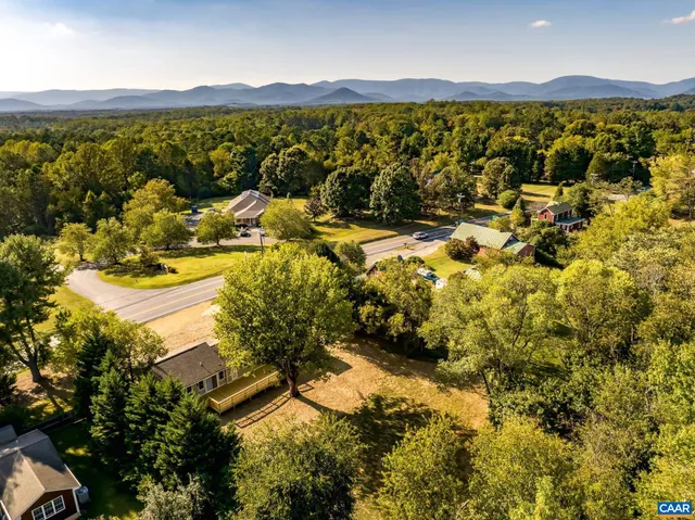 $585,000 | 4205 Earlysville Road, Earlysville, VA 22936