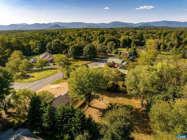 $585,000 | 4205 Earlysville Road, Earlysville, VA 22936