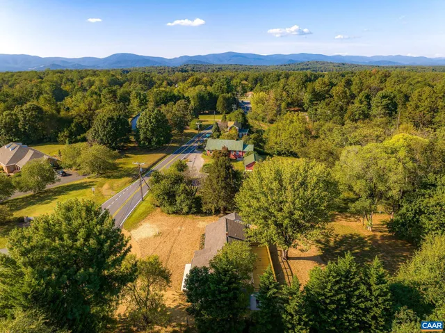 $585,000 | 4205 Earlysville Road, Earlysville, VA 22936
