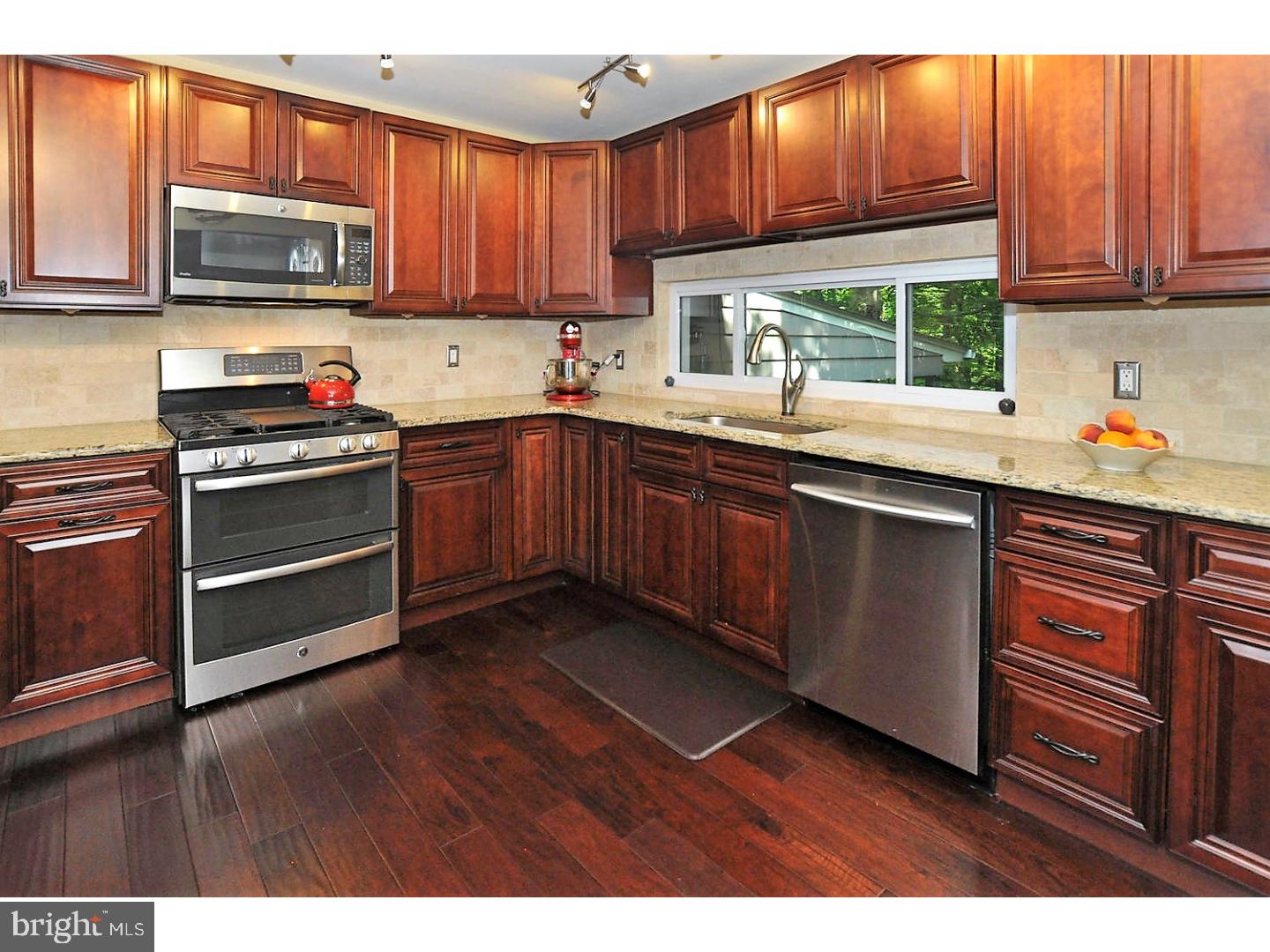 967 Delene Road Rydal, PA 19046 - Photo 8 of 25 Kitchen