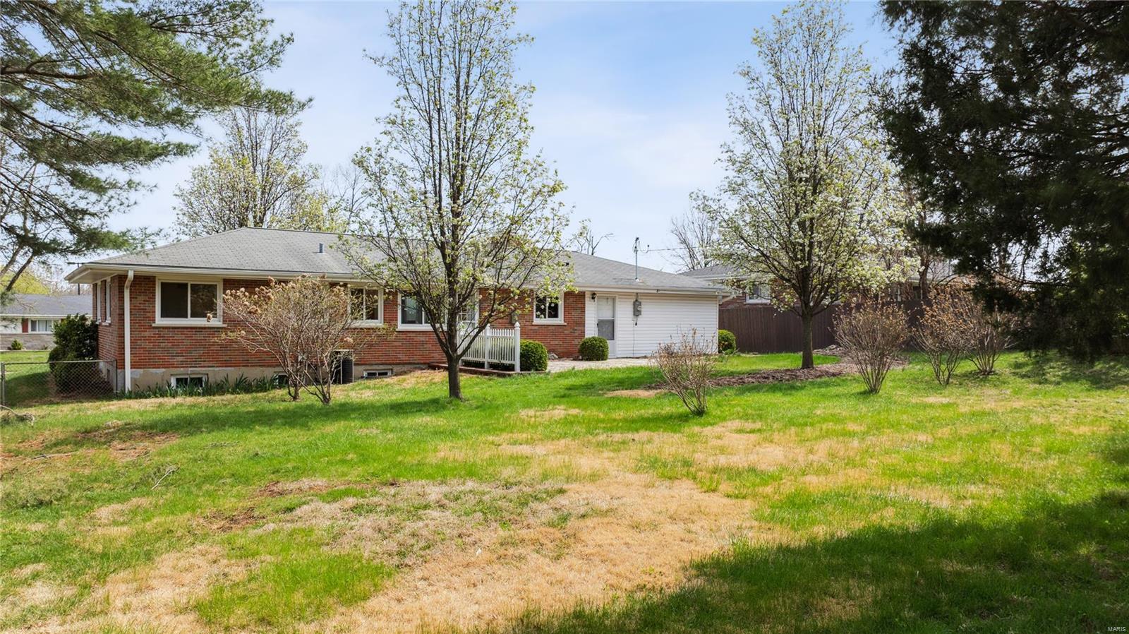 115 Vlasis Drive Ballwin, MO 63011 - Photo 38 of 38