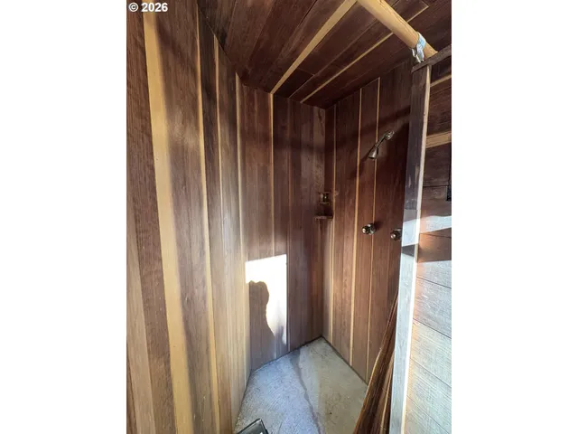 $295,000 | 702 Elm Drive, Goldendale, WA 98620