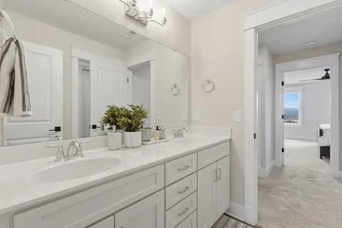$1,199,000 | 7033 Fiddlers Glen Drive, Arrington, TN 37014