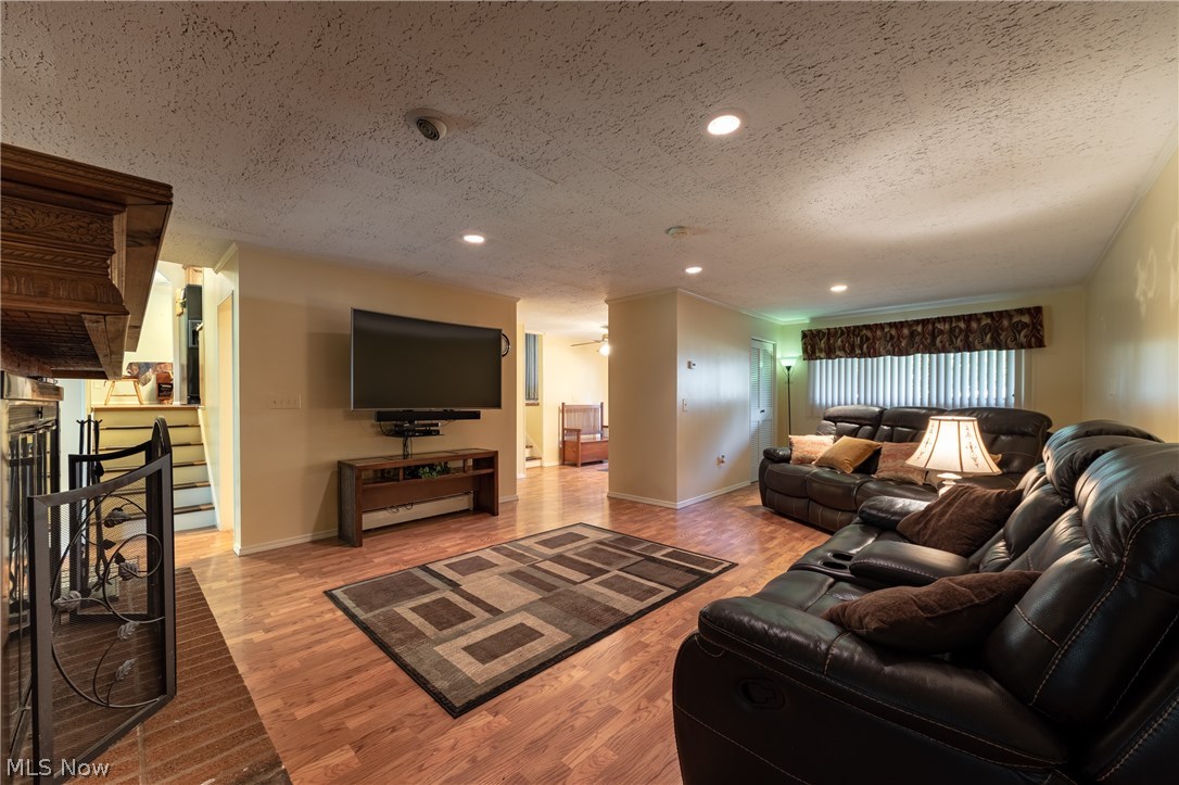 5976 Chapel Road Madison, OH 44057 - Photo 6 of 35