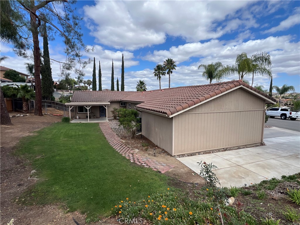 22781 Running Rabbit Court Canyon Lake, CA 92587 - Photo 40 of 41
