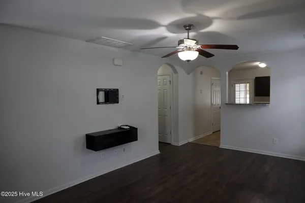 $1,500 | 244 Caldwell Loop, Jacksonville, NC 28546