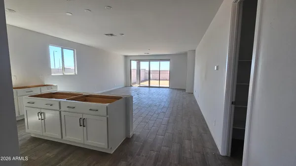 $484,990 | 6617 East Fiddleneck Way, San Tan Valley, AZ 85140