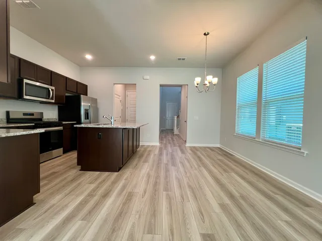 $3,980 | 4008 Flatiron Drive, Charleston, SC 29414