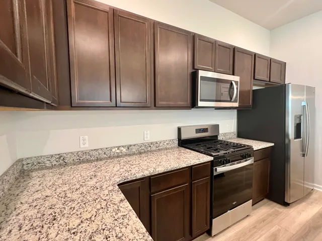 $3,980 | 4008 Flatiron Drive, Charleston, SC 29414