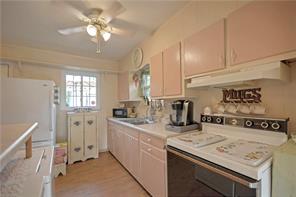 439 South Kenmore Road Indianapolis, IN 46219 - Photo 6 of 18 Gallery Image 6