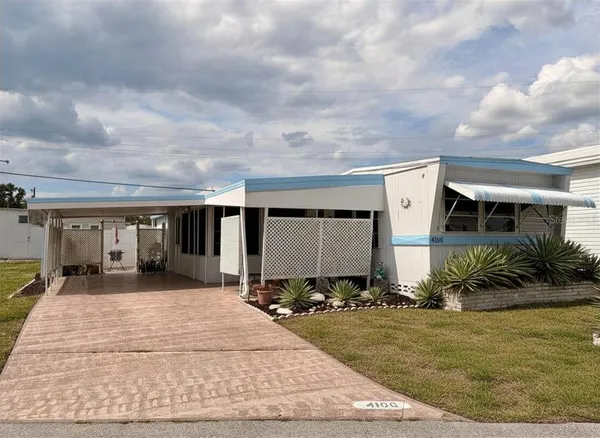 $1,300 | 4108 10th St Court East, Ellenton, FL 34222