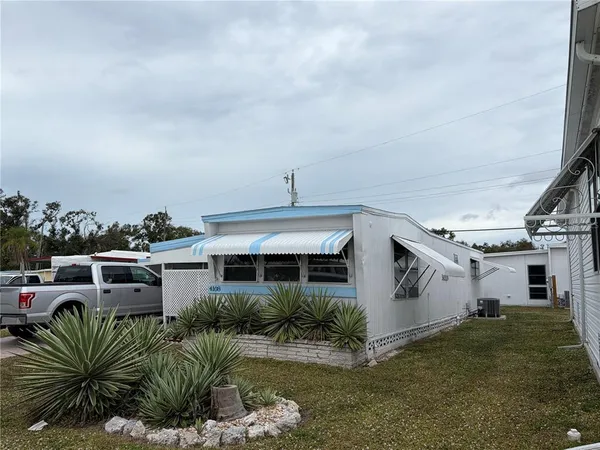 $1,450 | 4108 10th St Court East, Ellenton, FL 34222