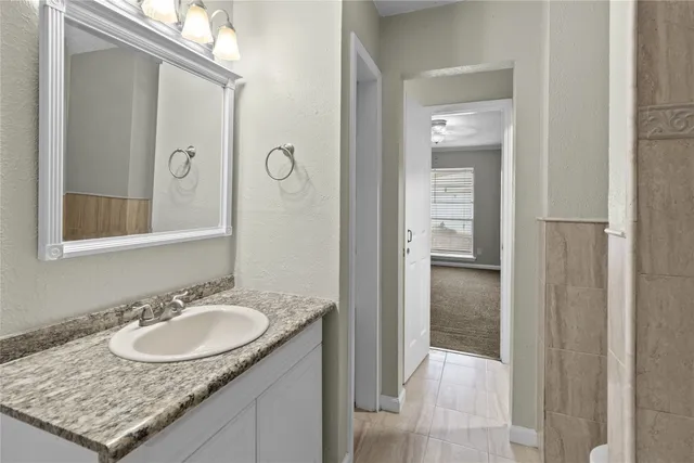 $1,400 | 1901 South Voss Road, Unit 9, Houston, TX 77057