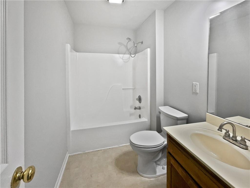 18100 East 11th Terrace Court North Independence, MO 64056 - Photo 5 of 14